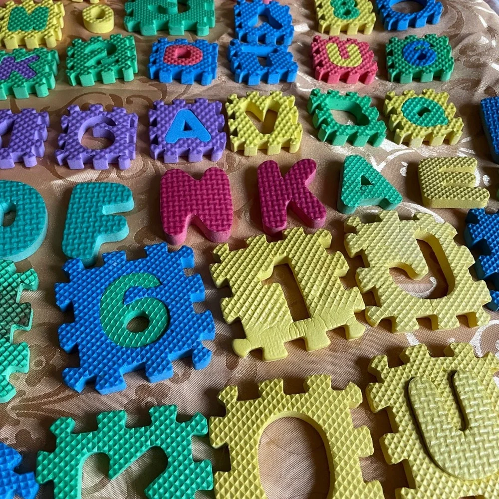 Interlocking Foam Alphabet & Number Play Mat Pieces - Multicolor